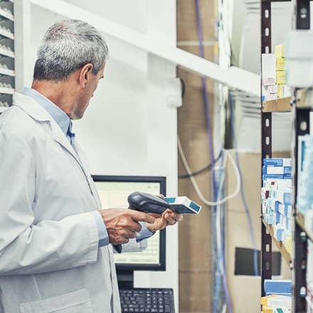 Digital medication management in healthcare settings